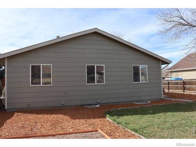 725 Columbine Drive, Windsor, CO 80550