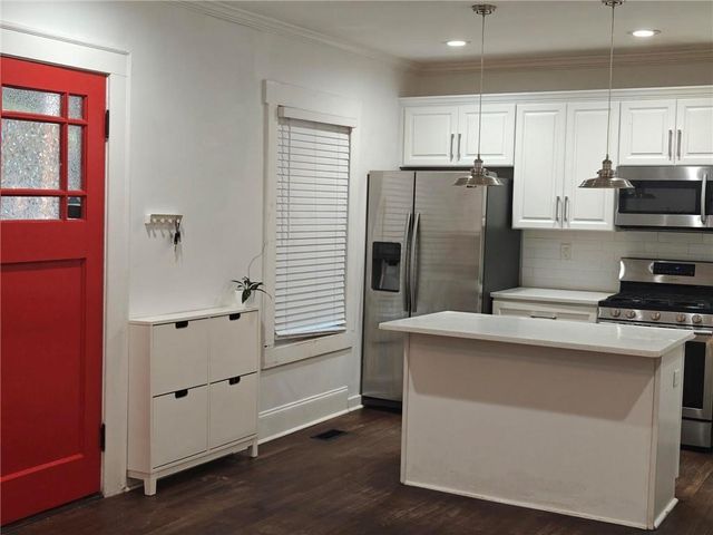 1770 W Forrest Ave, East Point, GA 30344