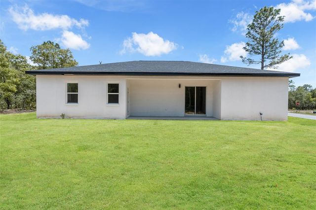 9578 N WALLACE WAY, Citrus Springs, FL 34433