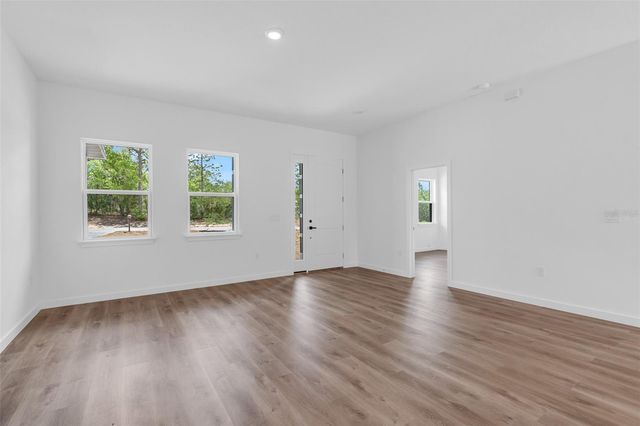 9578 N WALLACE WAY, Citrus Springs, FL 34433
