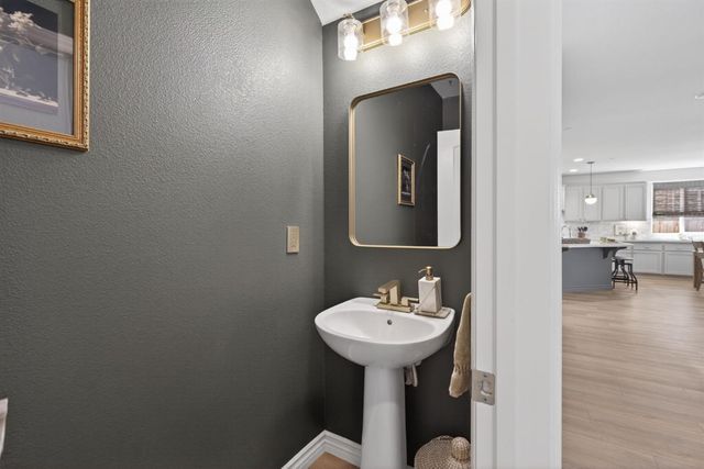 4160 Ice House Way, Roseville, CA 95747