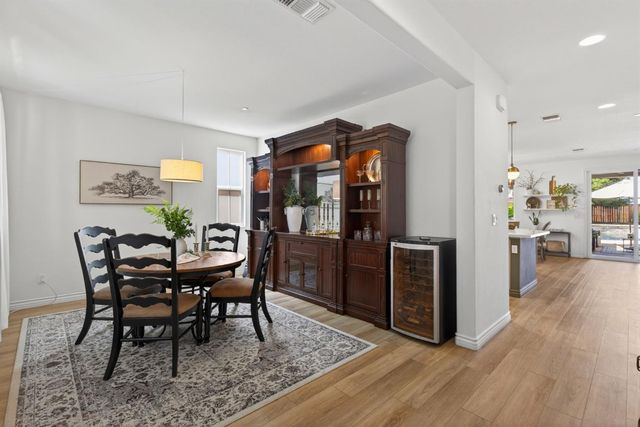4160 Ice House Way, Roseville, CA 95747