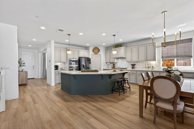 4160 Ice House Way, Roseville, CA 95747