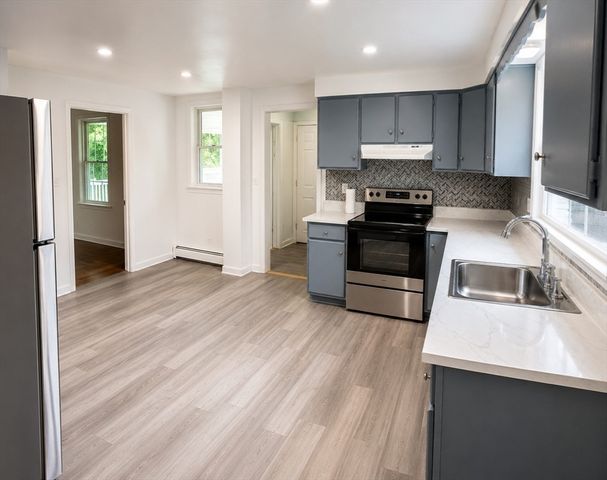 42 Pakachoag St, Auburn, MA 01501