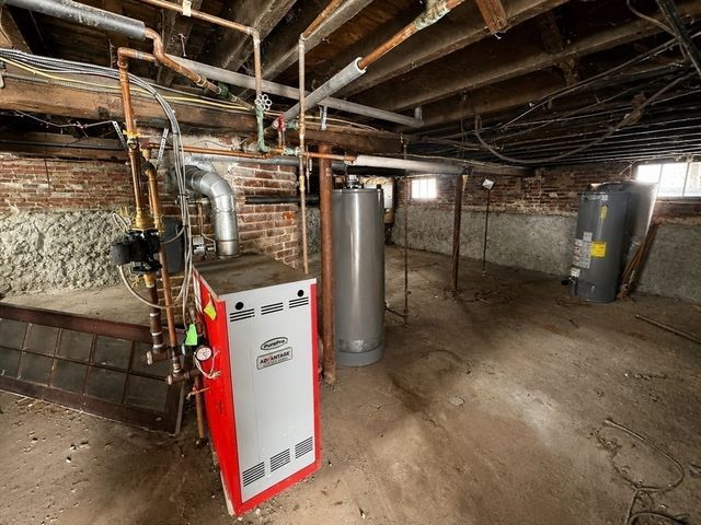 42 Pakachoag St, Auburn, MA 01501