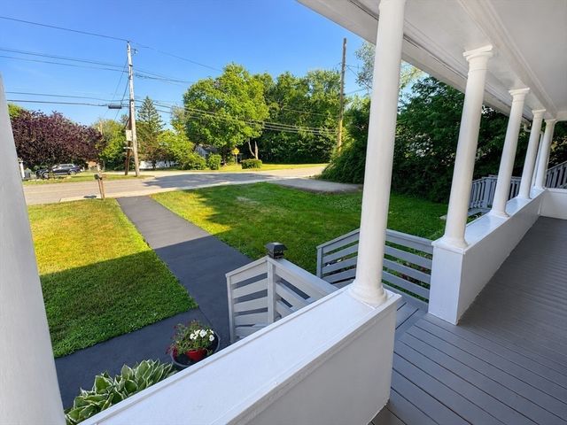 42 Pakachoag St, Auburn, MA 01501