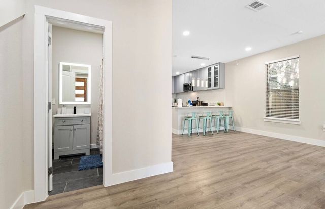 2021 Leath Street, Dallas, TX 75212