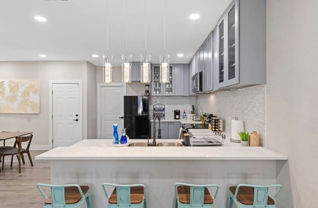 2021 Leath Street, Dallas, TX 75212