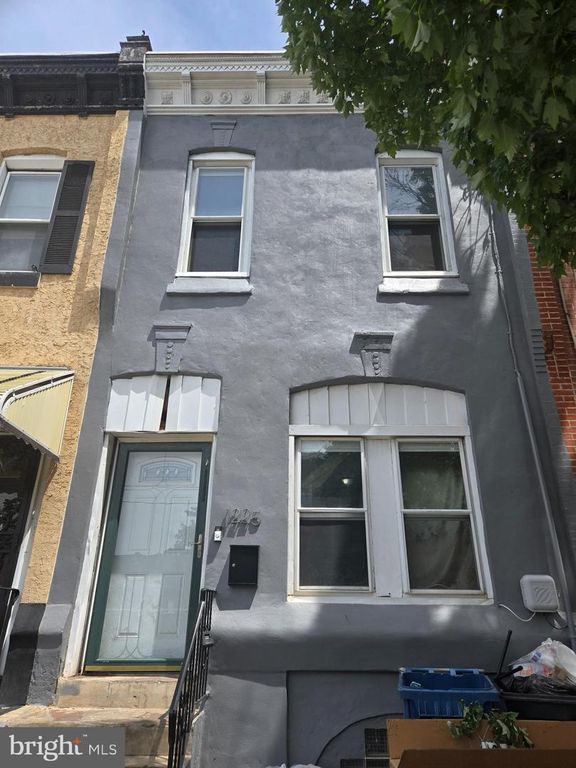 1225 W HUNTINGDON ST, Philadelphia, PA 19133