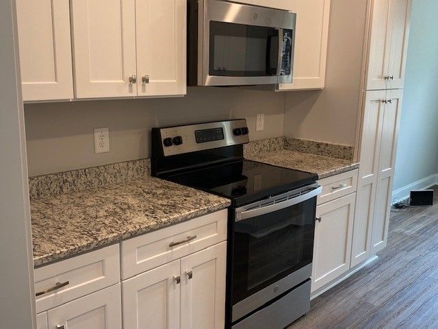 497 Woodtrace Dr, Clarksville, TN 37042
