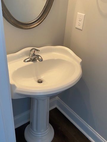 497 Woodtrace Dr, Clarksville, TN 37042