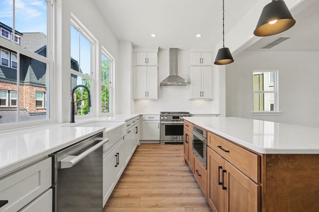 111 Honeywine St, Nashville, TN 37206