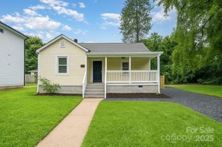 2000 Camp Greene Street, Charlotte, NC 28208
