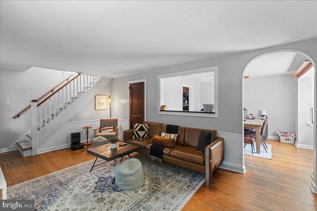 2083 PALMER AVE, Bristol, PA 19007