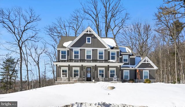 5129 MOUNTAIN RIDGE LN, Harrisburg, PA 17112