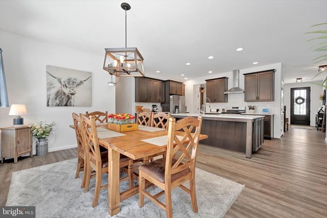 5129 MOUNTAIN RIDGE LN, Harrisburg, PA 17112