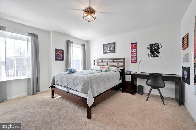 5129 MOUNTAIN RIDGE LN, Harrisburg, PA 17112