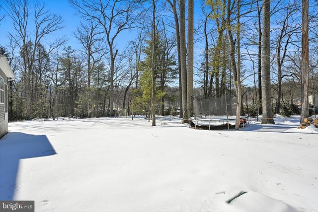 5129 MOUNTAIN RIDGE LN, Harrisburg, PA 17112