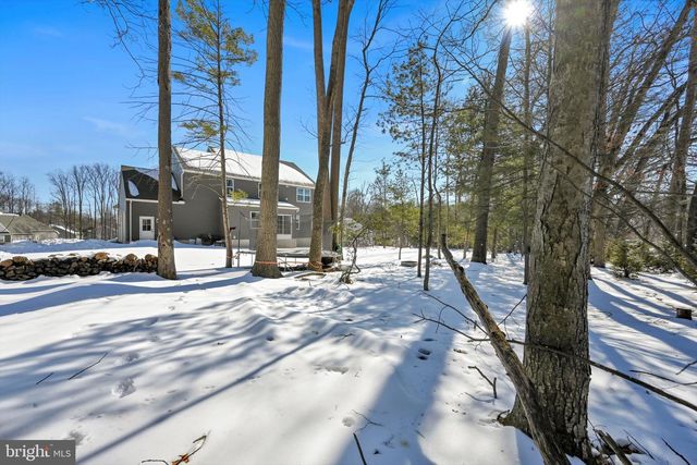 5129 MOUNTAIN RIDGE LN, Harrisburg, PA 17112