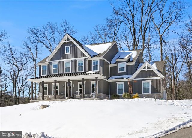 5129 MOUNTAIN RIDGE LN, Harrisburg, PA 17112