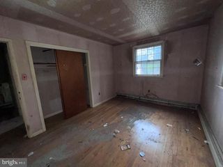 911 BROADWAY AVE, Secane, PA 19018