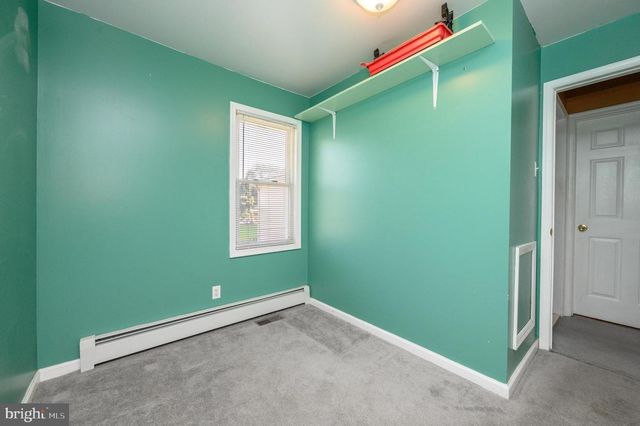 27 S LENOLA RD, Moorestown, NJ 08057