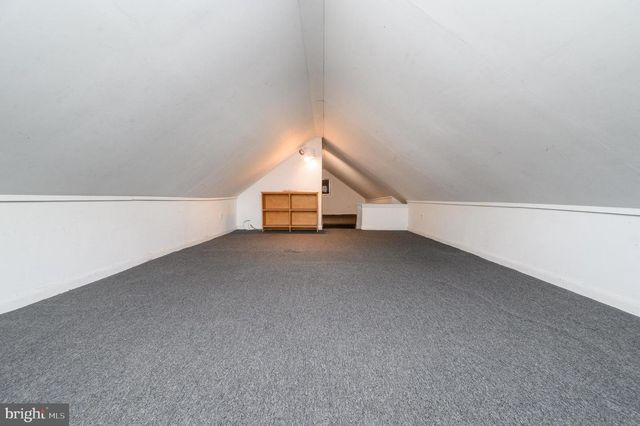 27 S LENOLA RD, Moorestown, NJ 08057