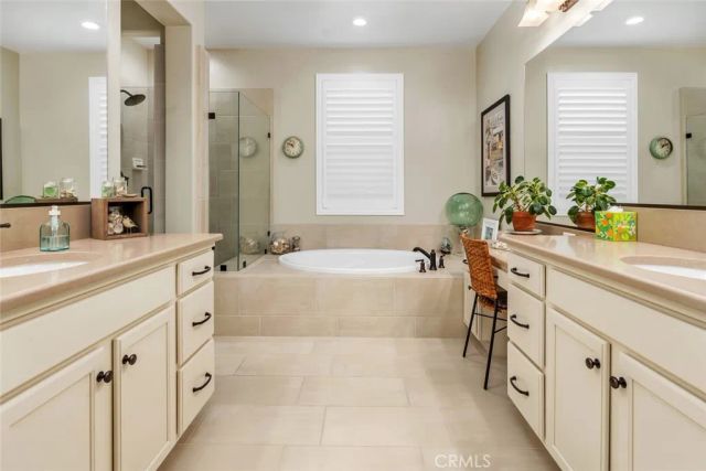 14320 Harborough Drive, Bakersfield, CA 93311