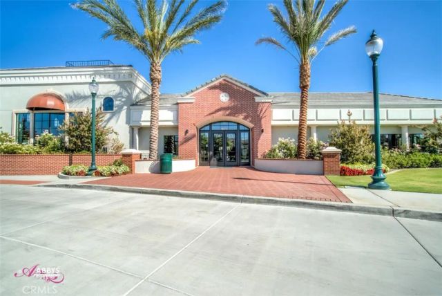 14320 Harborough Drive, Bakersfield, CA 93311