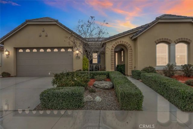 14320 Harborough Drive, Bakersfield, CA 93311
