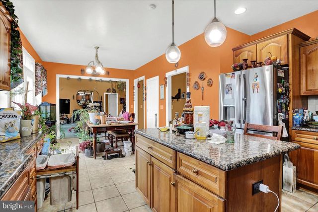 567 LUCINDA LN, Mechanicsburg, PA 17055
