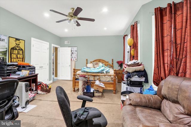 567 LUCINDA LN, Mechanicsburg, PA 17055