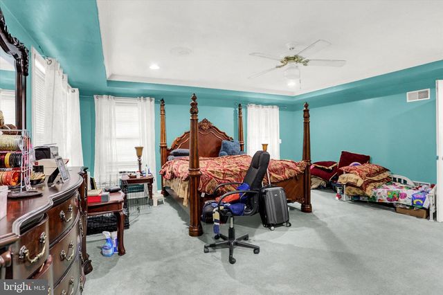 567 LUCINDA LN, Mechanicsburg, PA 17055