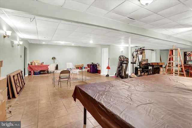 567 LUCINDA LN, Mechanicsburg, PA 17055
