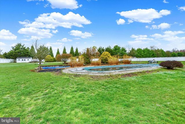 567 LUCINDA LN, Mechanicsburg, PA 17055
