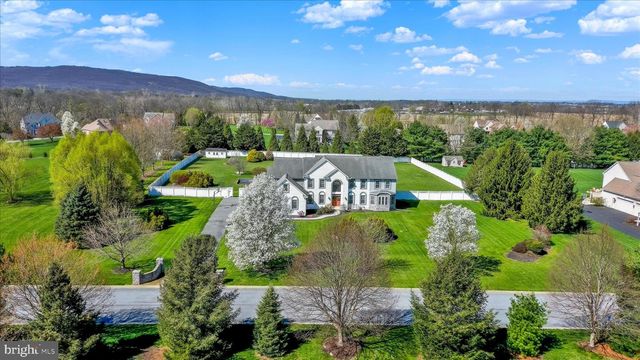 567 LUCINDA LN, Mechanicsburg, PA 17055