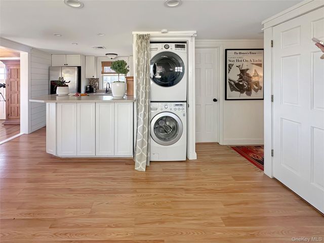 57 Nash Avenue, Flanders, NY 11901