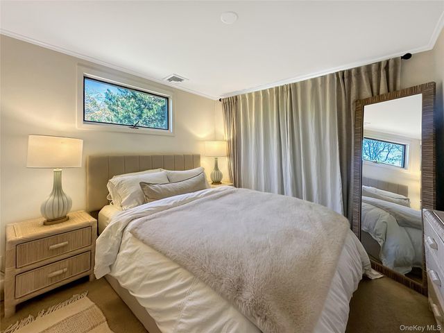 57 Nash Avenue, Flanders, NY 11901