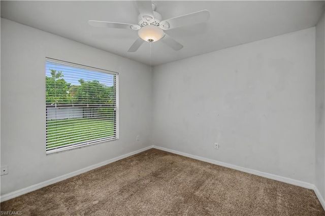 20 NE 20th AVE, Cape Coral, FL 33909