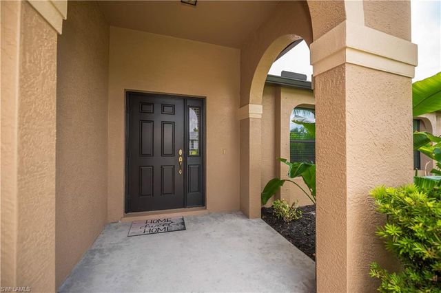 20 NE 20th AVE, Cape Coral, FL 33909