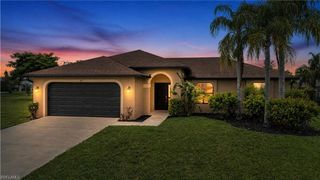 20 NE 20th AVE, Cape Coral, FL 33909