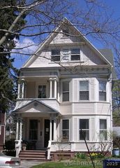 187 Lawrence Street 1, New Haven, CT 06511