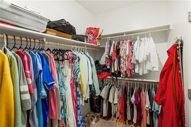 23602 W 92nd Street, Lenexa, KS 66227