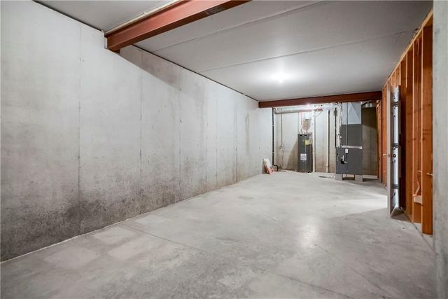 23602 W 92nd Street, Lenexa, KS 66227