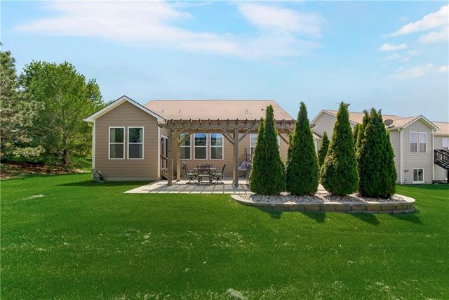 23602 W 92nd Street, Lenexa, KS 66227