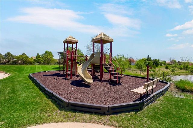 23602 W 92nd Street, Lenexa, KS 66227