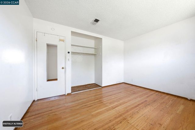 2261 Del Monte Dr, San Pablo, CA 94806
