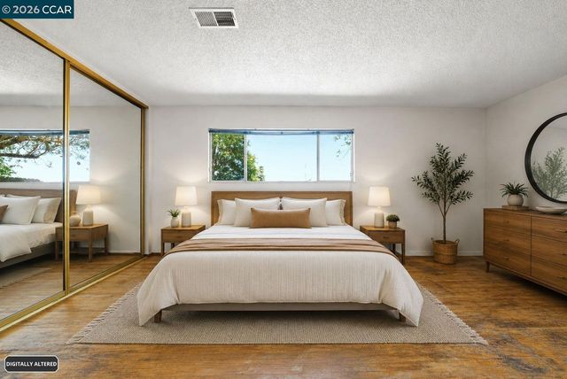 2261 Del Monte Dr, San Pablo, CA 94806