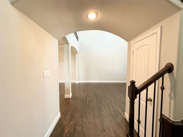 950 Dartford Drive, Richardson, TX 75081
