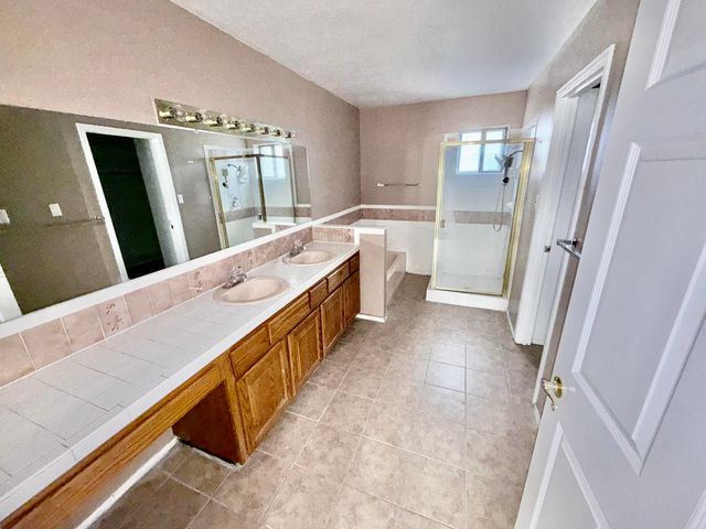 14319 Marquette Drive NE, Albuquerque, NM 87123